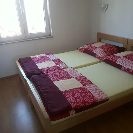 Apartment Mario